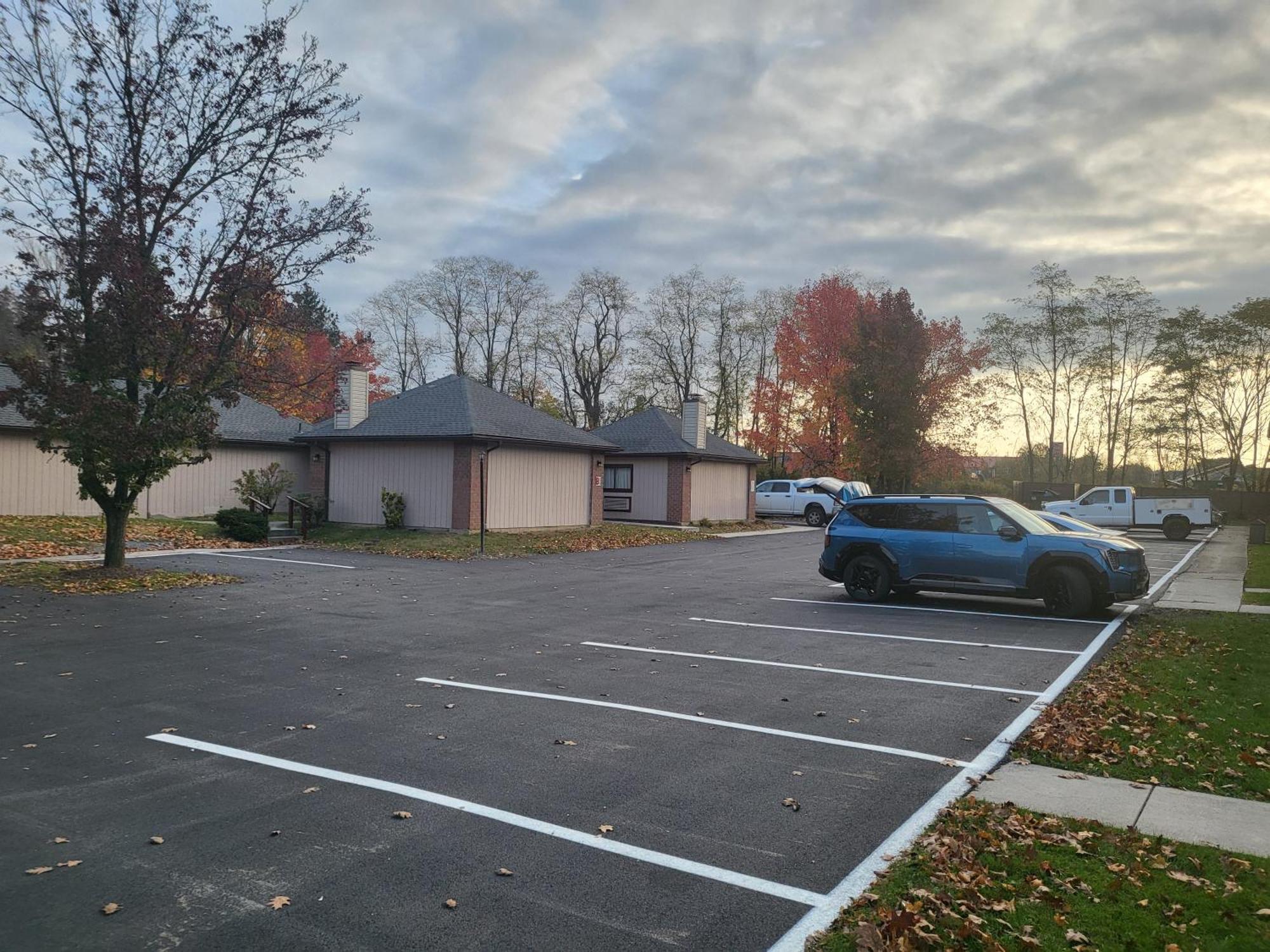 Inn of the Dove: Romantic Luxury Suites with Jacuzzi & Fireplace Harrisburg Exterior photo