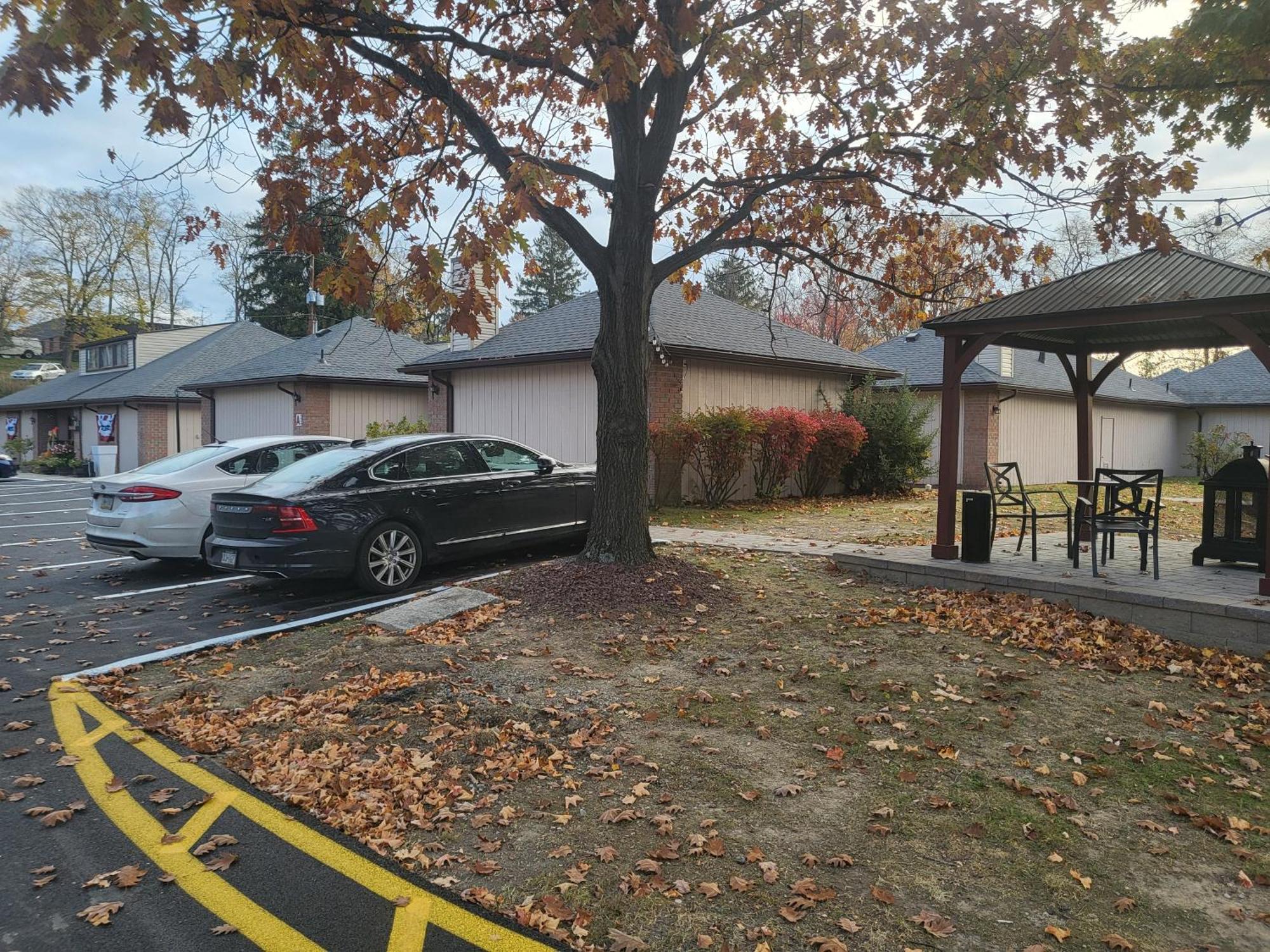 Inn of the Dove: Romantic Luxury Suites with Jacuzzi & Fireplace Harrisburg Exterior photo